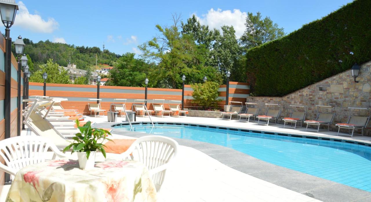 Hotel Plaza Tabiano Terme Exterior foto